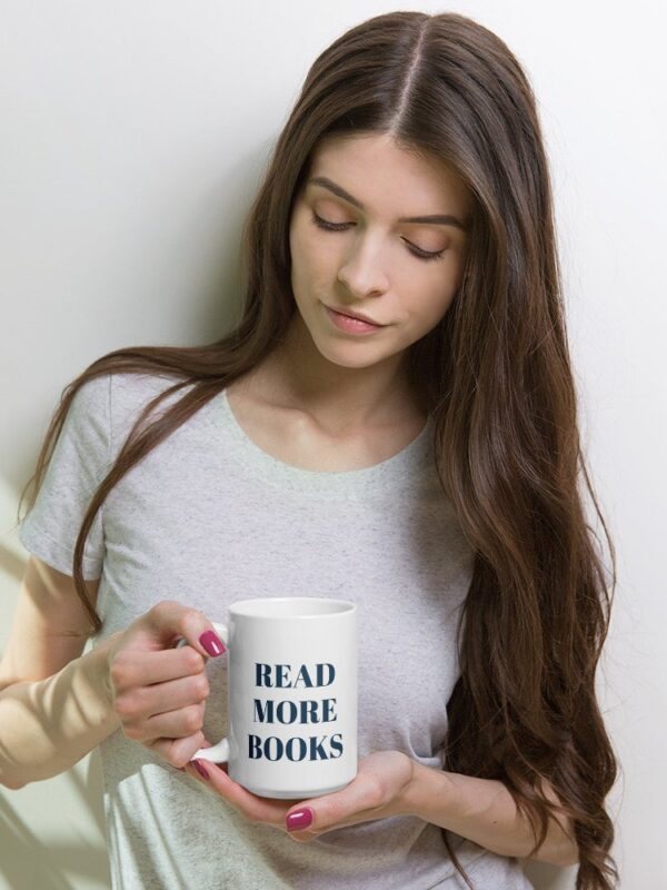 Read more books, white glossy mug